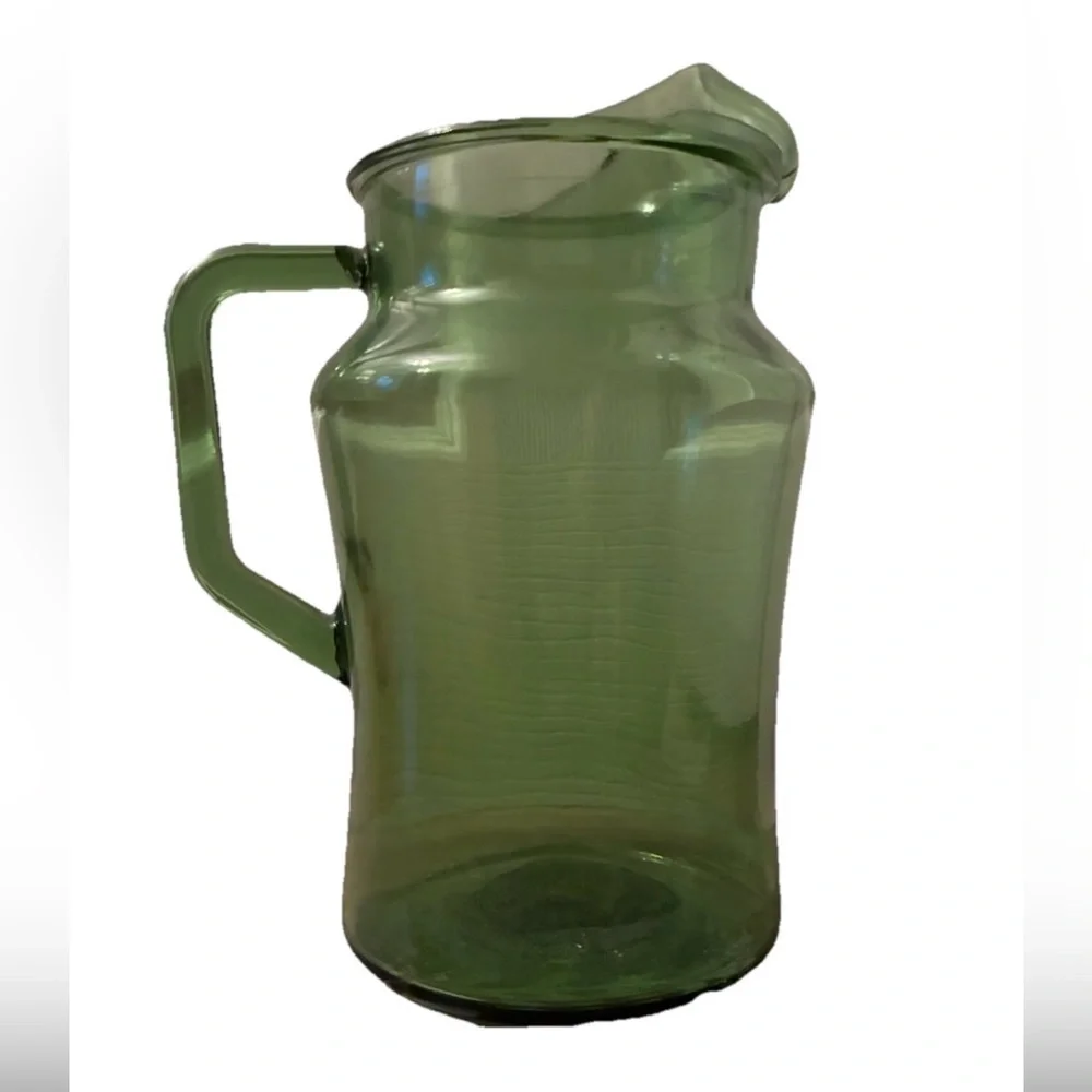 Vintage MCM Avocado Green Glass Pitcher with Ice Lip, 9.5” tall